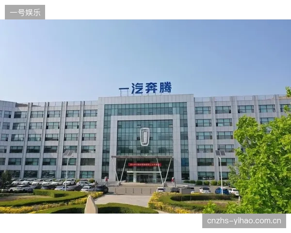 解放生产力：集中控制的激光引导系统可将人工干预需求降低70%，实现一人监控多个冰场的运营模式